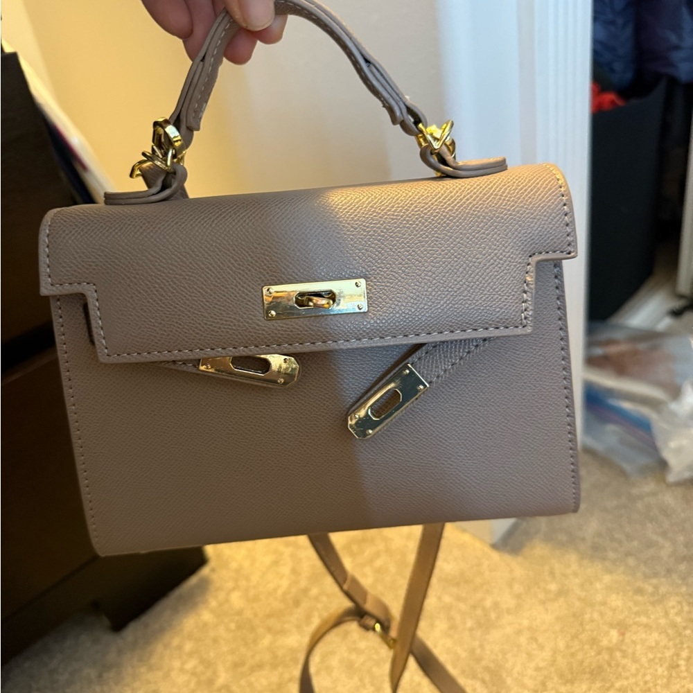 Elegant mini Kelly style bag top handle crossbody